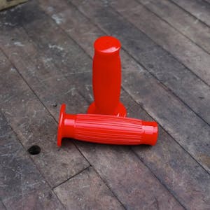 Gran Tourisimo Grips - 7/8"